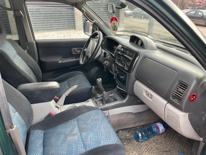 Mitsubishi Pajero sport 3.0V6 177 Газ, снимка 8 - Автомобили и джипове - 49198470