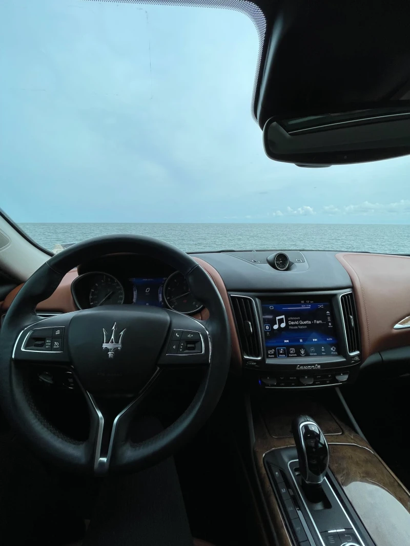 Maserati Levante 3.0 V6 SQ4 Bi-turbo Luxury Harman/Kardon, снимка 7 - Автомобили и джипове - 52347539