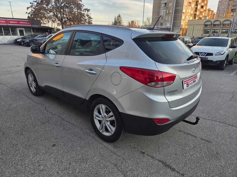 Hyundai IX35 2.0 CRDi(184Hp)Premium/AT/4x4/Navi/Камера/Keyless, снимка 3 - Автомобили и джипове - 52712073