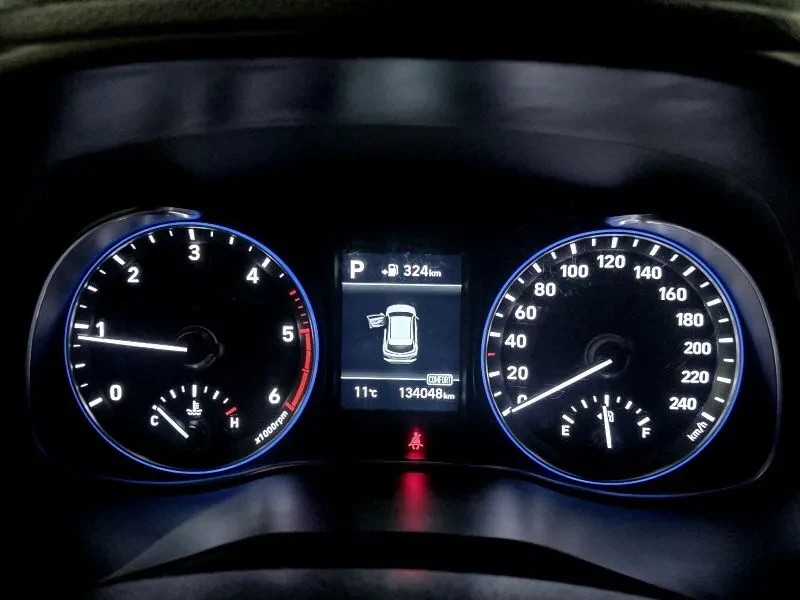 Hyundai Kona 1.6T, снимка 8 - Автомобили и джипове - 54257045