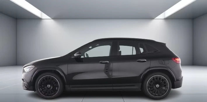 Mercedes-Benz GLA 220 d 4Matic = AMG Line = Advanced Plus Гаранция, снимка 3 - Автомобили и джипове - 54728615