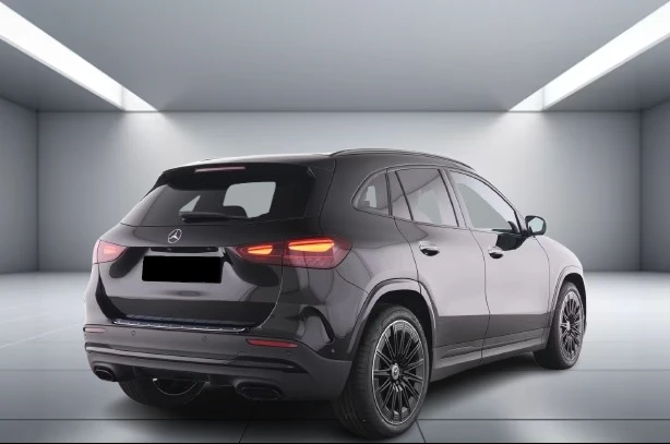 Mercedes-Benz GLA 220 d 4Matic = AMG Line = Advanced Plus Гаранция, снимка 2 - Автомобили и джипове - 54728615
