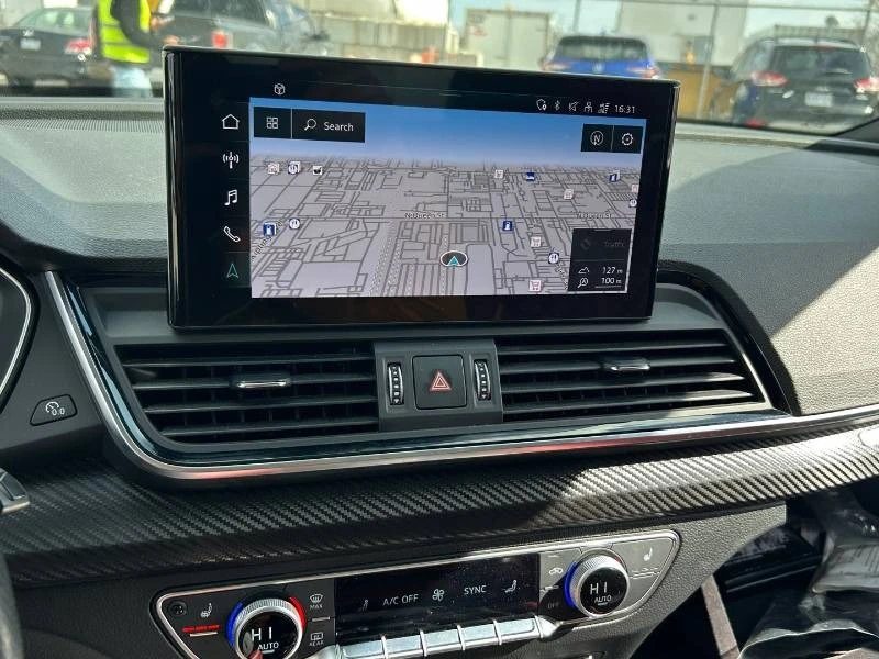 Audi SQ5 * Progressiv * PANO * ДИСТРОНИК * ДИГИТАЛНО, снимка 15 - Автомобили и джипове - 54894511