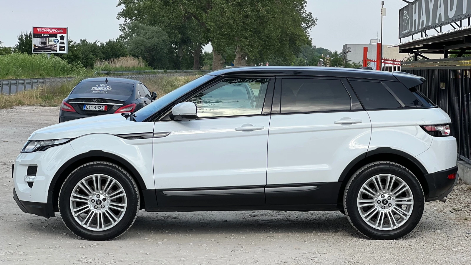 Land Rover Range Rover Evoque 2.2= TD4= NAVI= KAMERA= MERIDIAN=  - изображение 8