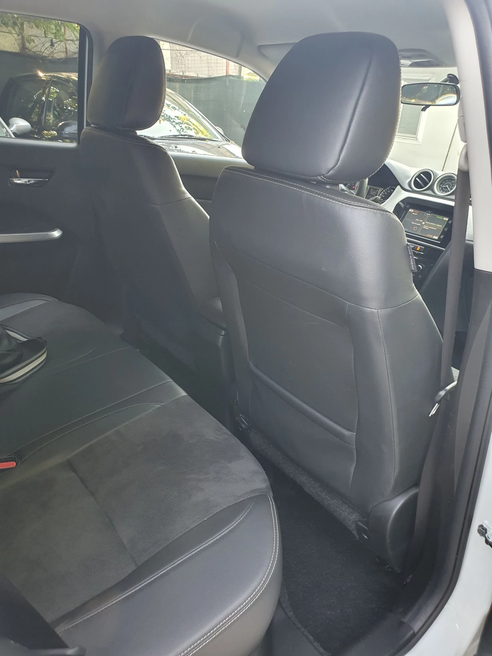 Suzuki Vitara 1.6 D FULL NAVI KOJA PODGREV KAMERA  EUR 6 - изображение 10