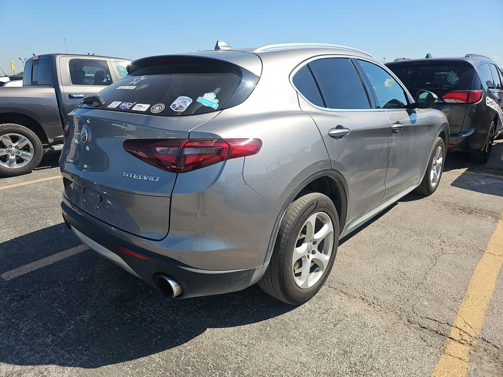 Alfa Romeo Stelvio 2018* AWD - изображение 6