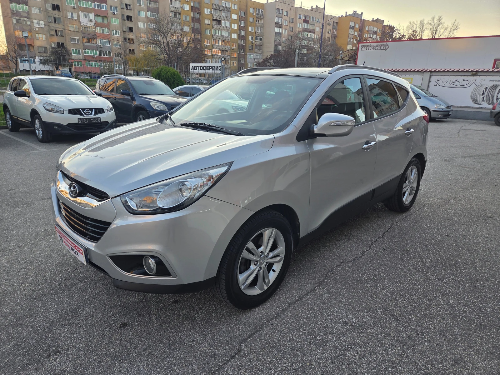 Hyundai IX35 2.0 CRDi(184Hp)Premium/AT/4x4/Navi/������/Keyless | Mobile.bg � ����������� 1