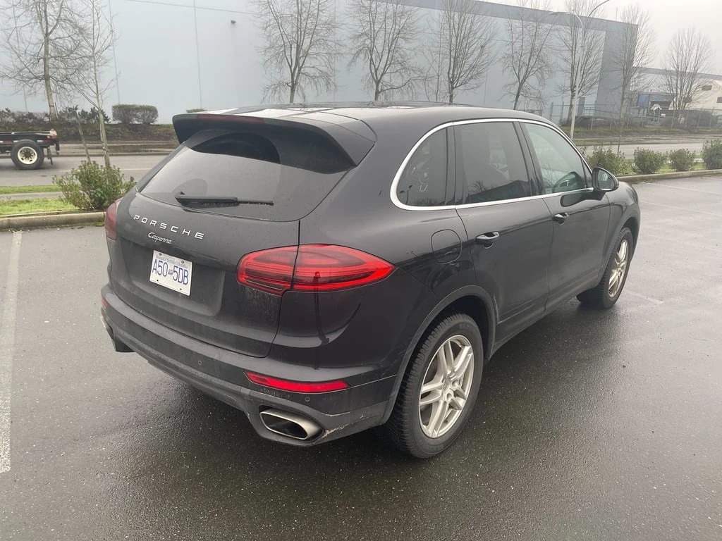 Porsche Cayenne * AWD 4dr * CARFAX * БЕЗ ПЪРВОНАЧАЛНА ВНОСКА - изображение 8