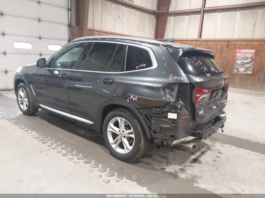 BMW X3 2.0l xDrive30I, снимка 3 - Автомобили и джипове - 54071852