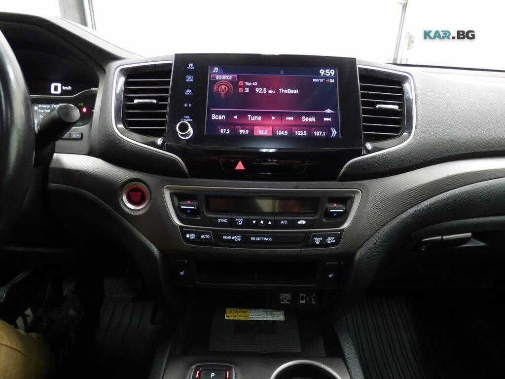 Honda Ridgeline Sport * AWD * АвтоКредит* (ЦЕНА ДО БГ), снимка 8 - Автомобили и джипове - 54643069