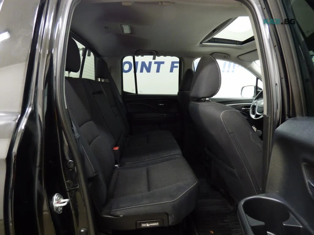 Honda Ridgeline Sport * AWD * АвтоКредит* (ЦЕНА ДО БГ), снимка 15 - Автомобили и джипове - 54643069
