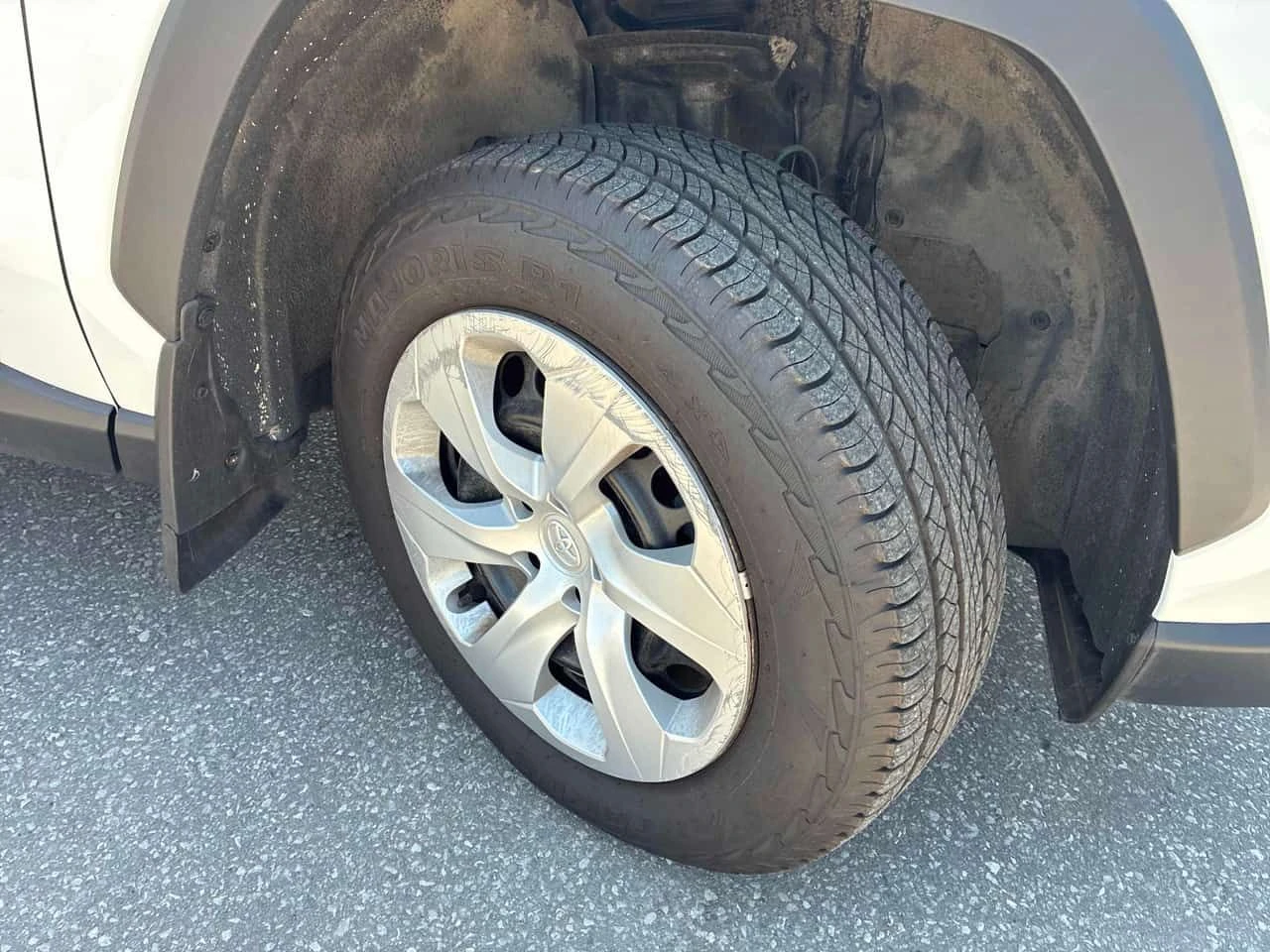 Toyota Rav4 * LE * CARFAX * ОТ ПРЕДСТАВИТЕЛСТВО * , снимка 7 - Автомобили и джипове - 55461884