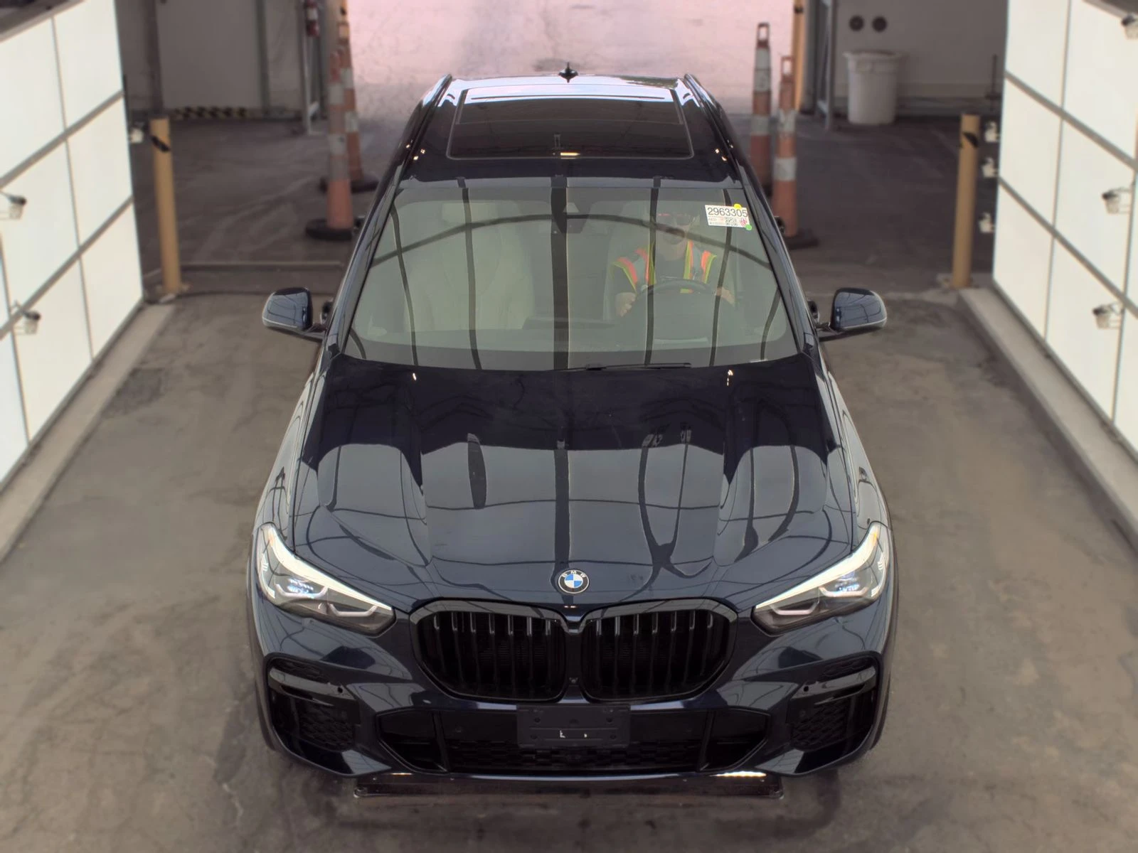 BMW X5 xDrive40i * М пакет* CARFAX* ОПЦИЯ ЗА ФИНАНСИРАНЕ*, снимка 2 - Автомобили и джипове - 55530651