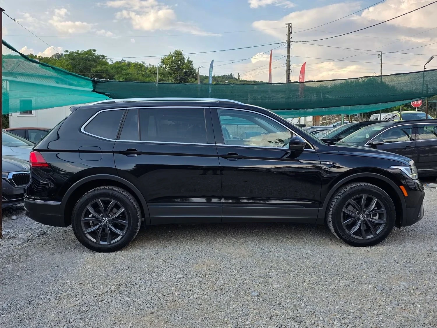 VW Tiguan 2.0TSI 184K.C. / 4-MOTION / АВТОМАТИК / ЛЕД / , снимка 6 - Автомобили и джипове - 55592568
