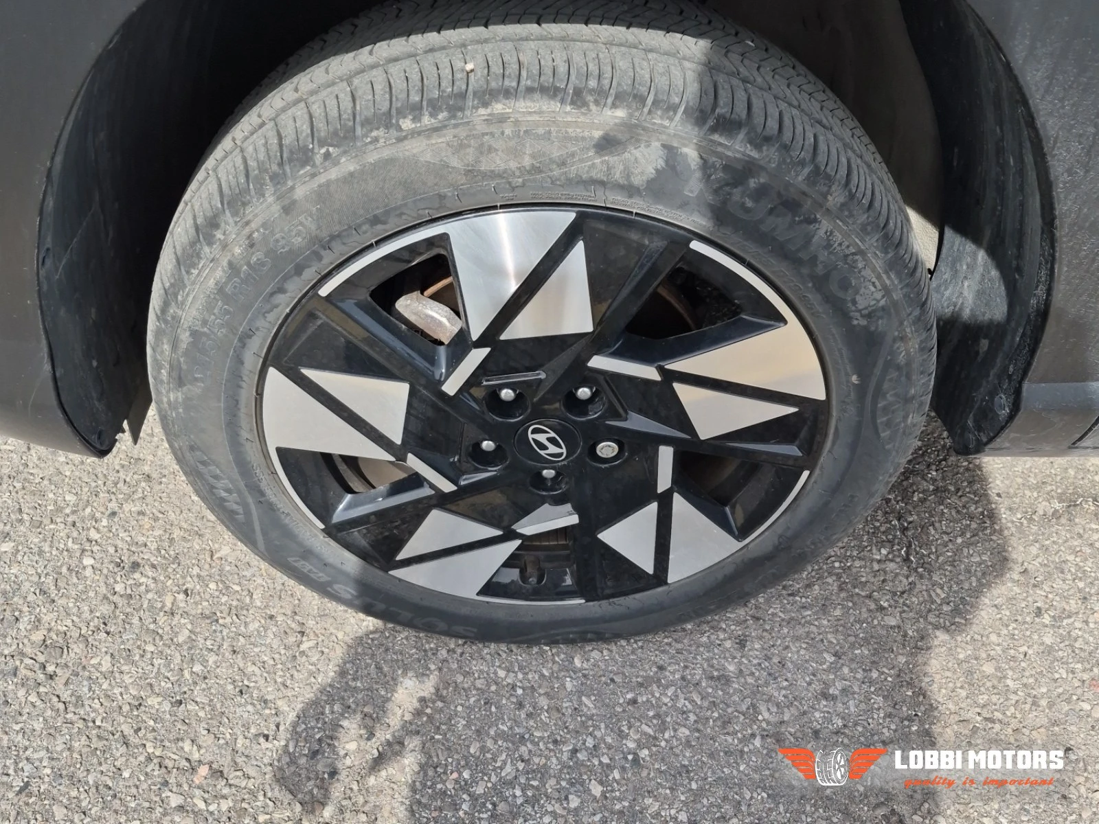 Hyundai Kona, снимка 4 - Автомобили и джипове - 56296795