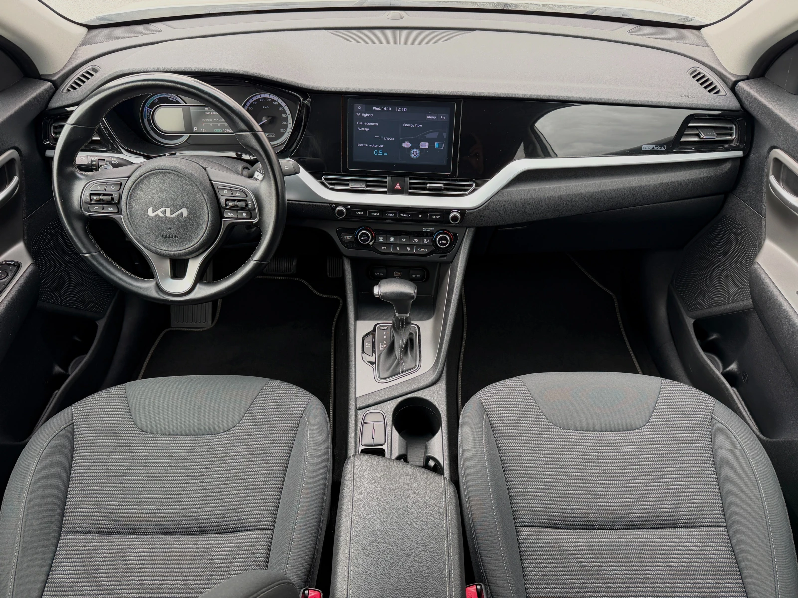 Kia Niro Hybrid 107000km | Mobile.bg � ����������� 7