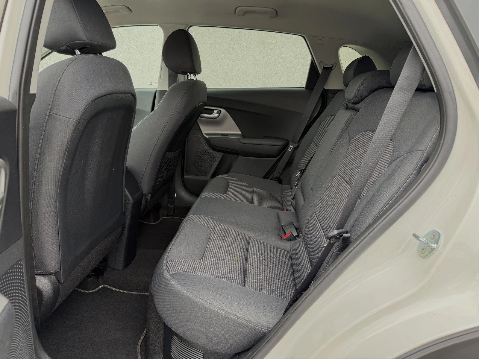 Kia Niro Hybrid 107000km | Mobile.bg � ����������� 13
