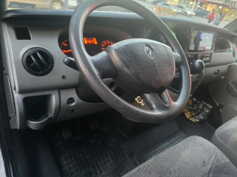 Renault Master, снимка 3 - Бусове и автобуси - 52404393