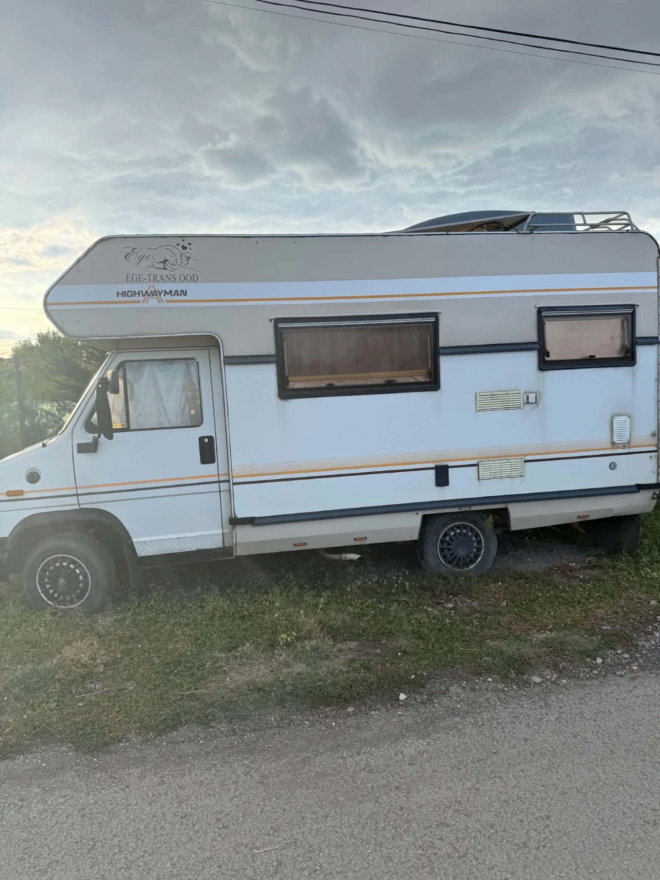 Кемпер Fiat, снимка 3 - Каравани и кемпери - 56106457