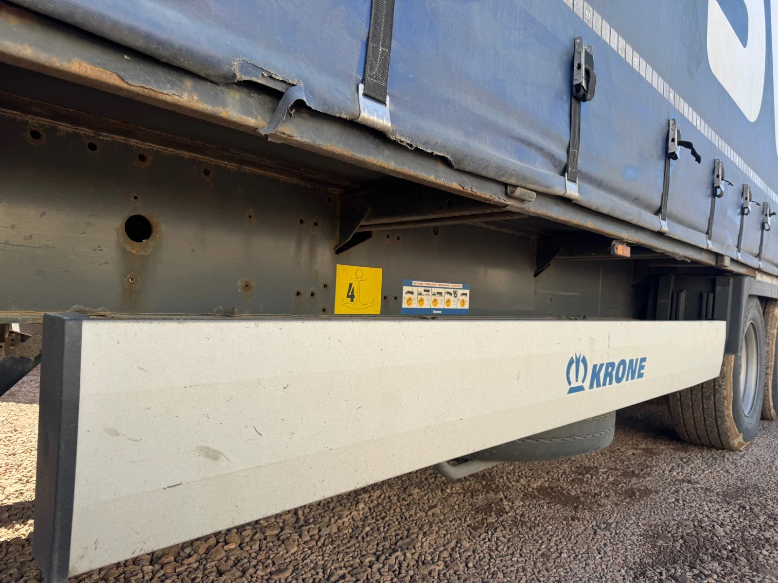 Полуремарке Krone, снимка 5 - Ремаркета - 54136961