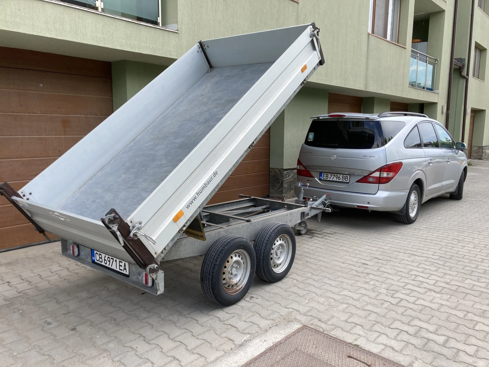 За автомобил Humbaur