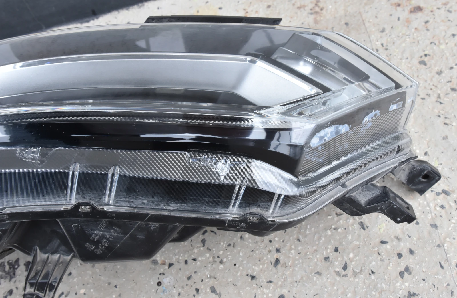 Десен фар за NISSAN QASHQAI 2 - 2020 година, снимка 3 - Части - 54396091