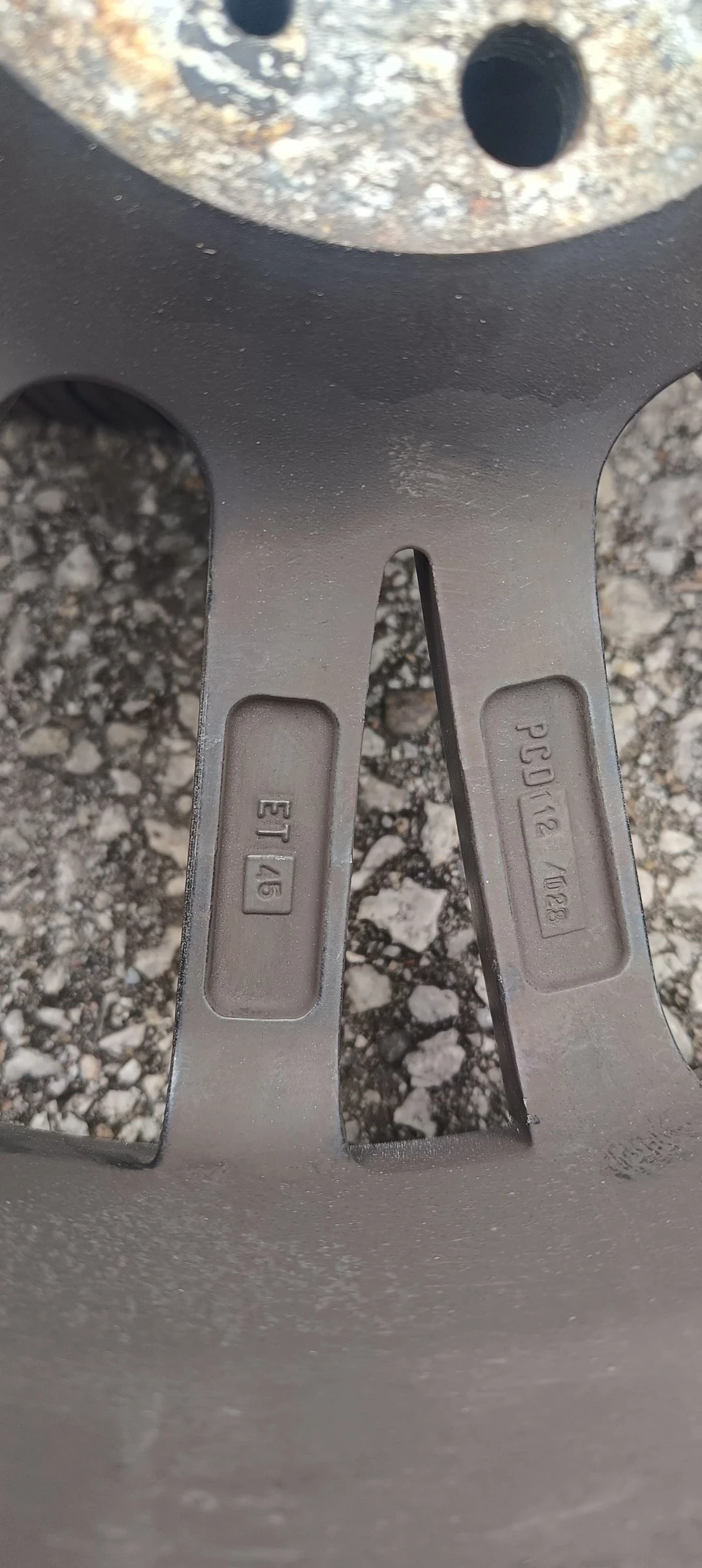 ���� � ������ 225/40R18 �� VW Passat | Mobile.bg � ����������� 5