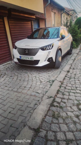 Peugeot 2008 GT 38000км SOH 90%, снимка 17