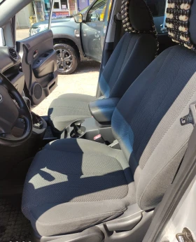 Kia Carens 3, снимка 6