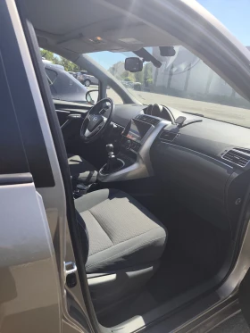 Toyota Verso 1.6 112 к 2.0 2015г, снимка 13