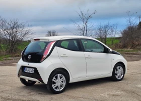 Toyota Aygo Перфектна, Лична Кола - 9900 лв. / 5061.79 € - 19588166 6