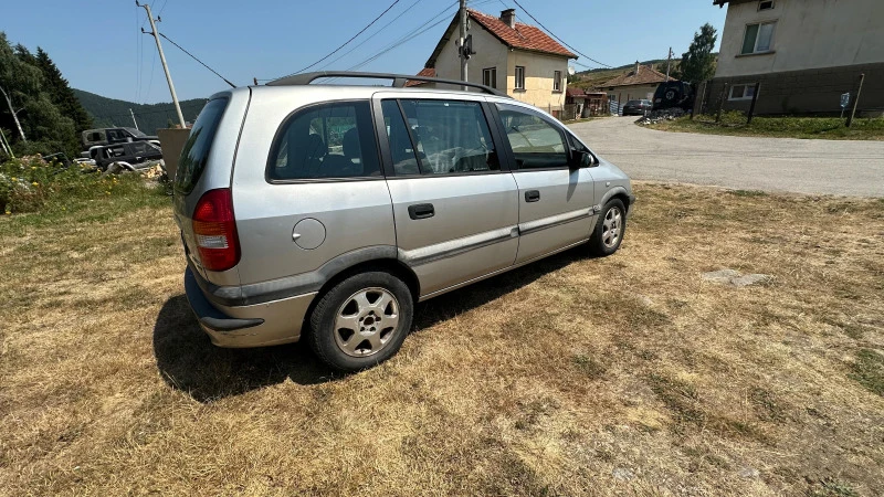 Opel Zafira, снимка 5 - Автомобили и джипове - 46677082