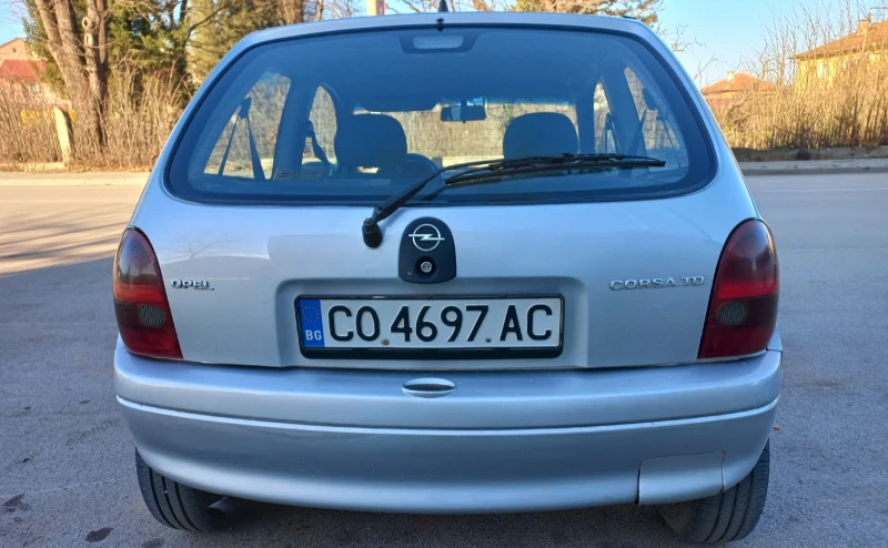 Opel Corsa 1.5TD, снимка 6 - Автомобили и джипове - 48114594