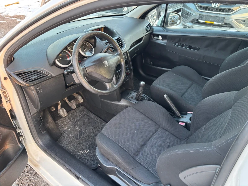 Peugeot 207 1.4 HDI, снимка 9 - Автомобили и джипове - 48693668