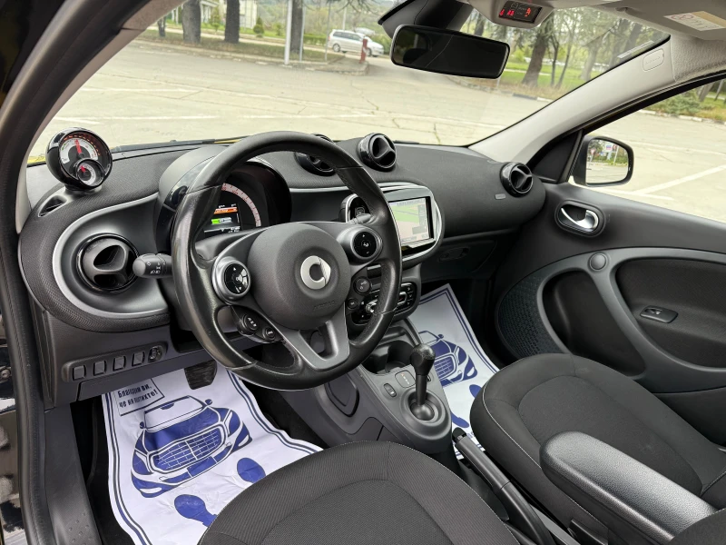 Smart Forfour, снимка 9 - Автомобили и джипове - 49849689