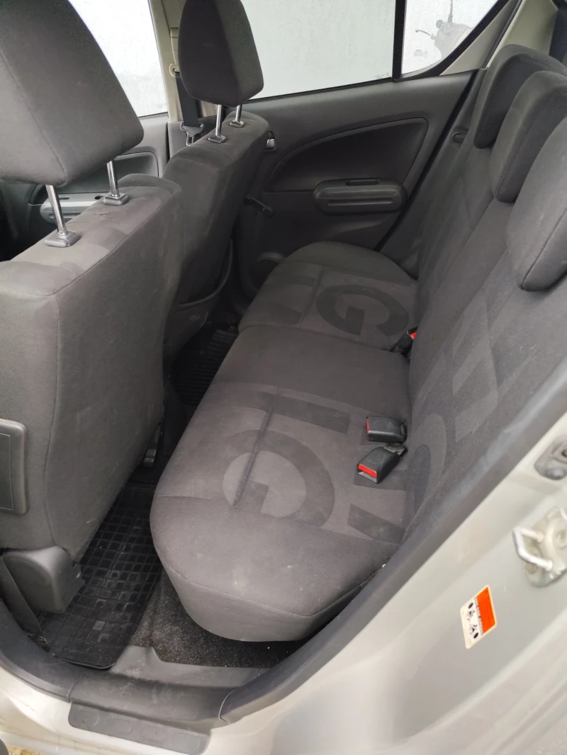 Opel Agila Автоматик.ЗА ЧАСТИ!!!, снимка 8 - Автомобили и джипове - 51888683