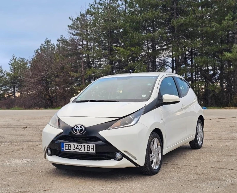 Toyota Aygo Перфектна, Лична Кола, снимка 2 - Автомобили и джипове - 52598665