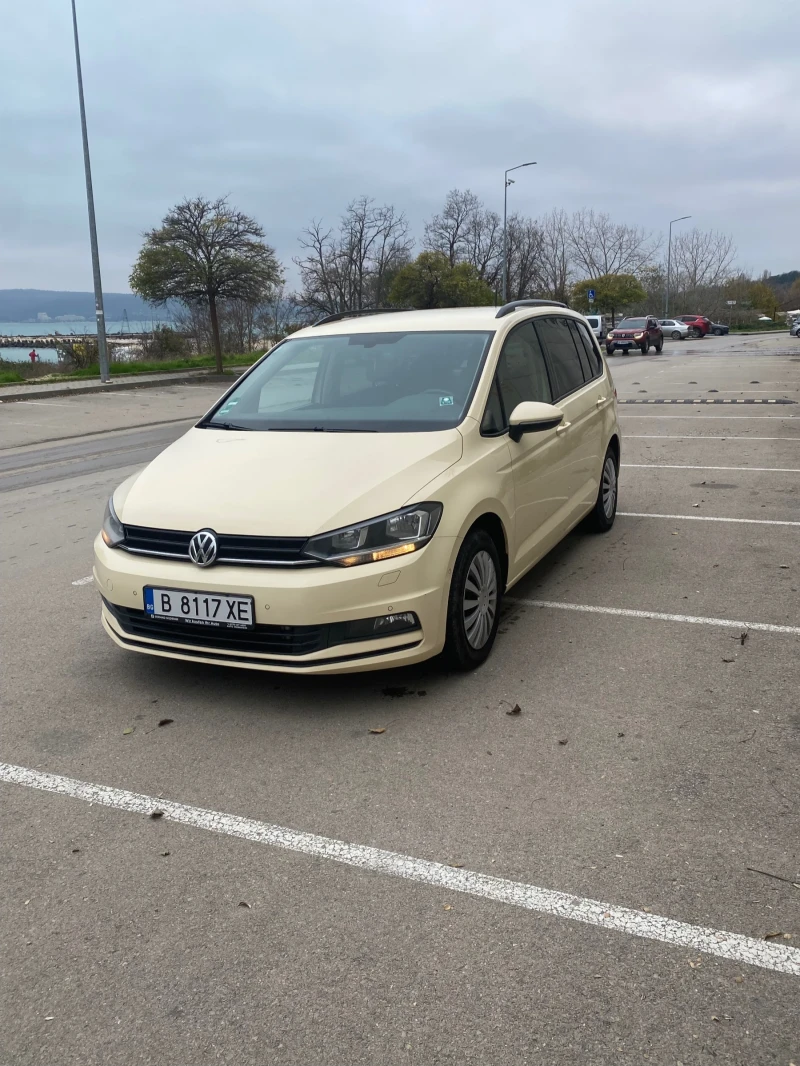 VW Touran, снимка 16 - Автомобили и джипове - 52724217