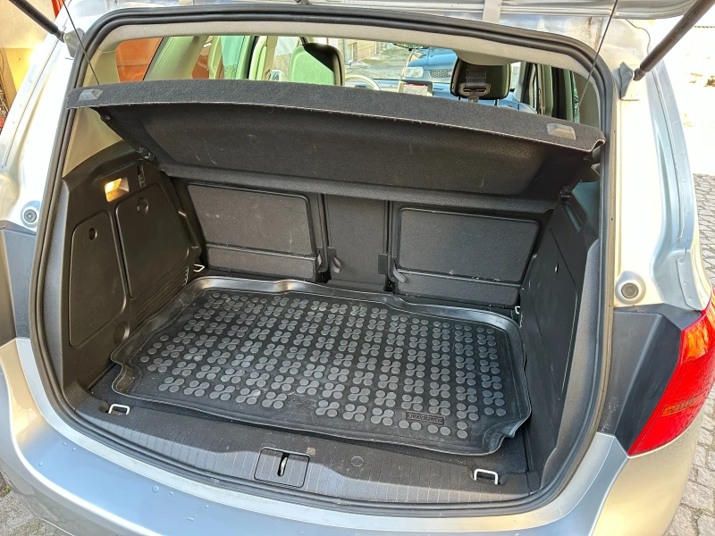 Opel Meriva 1.4* 120кс* ЕВРО6B* НАВИГАЦИЯ * ГАЗ/БЕНЗИН, снимка 9 - Автомобили и джипове - 53126563