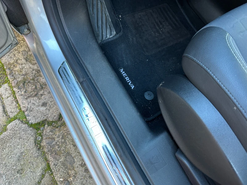 Opel Meriva 1.4* 120кс* ЕВРО6B* НАВИГАЦИЯ * ГАЗ/БЕНЗИН, снимка 13 - Автомобили и джипове - 53126563