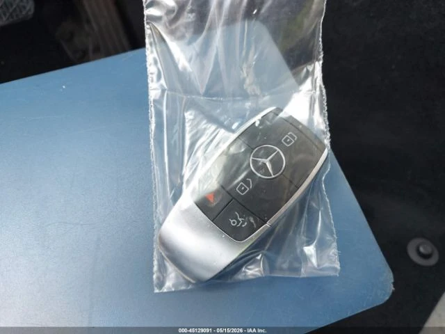 Mercedes-Benz C 300 4MATIC !!УНИКАТ!! #ПЪЛНО ОБОРУДВАНЕ# !ПАНОРАМА, снимка 13 - Автомобили и джипове - 55055215
