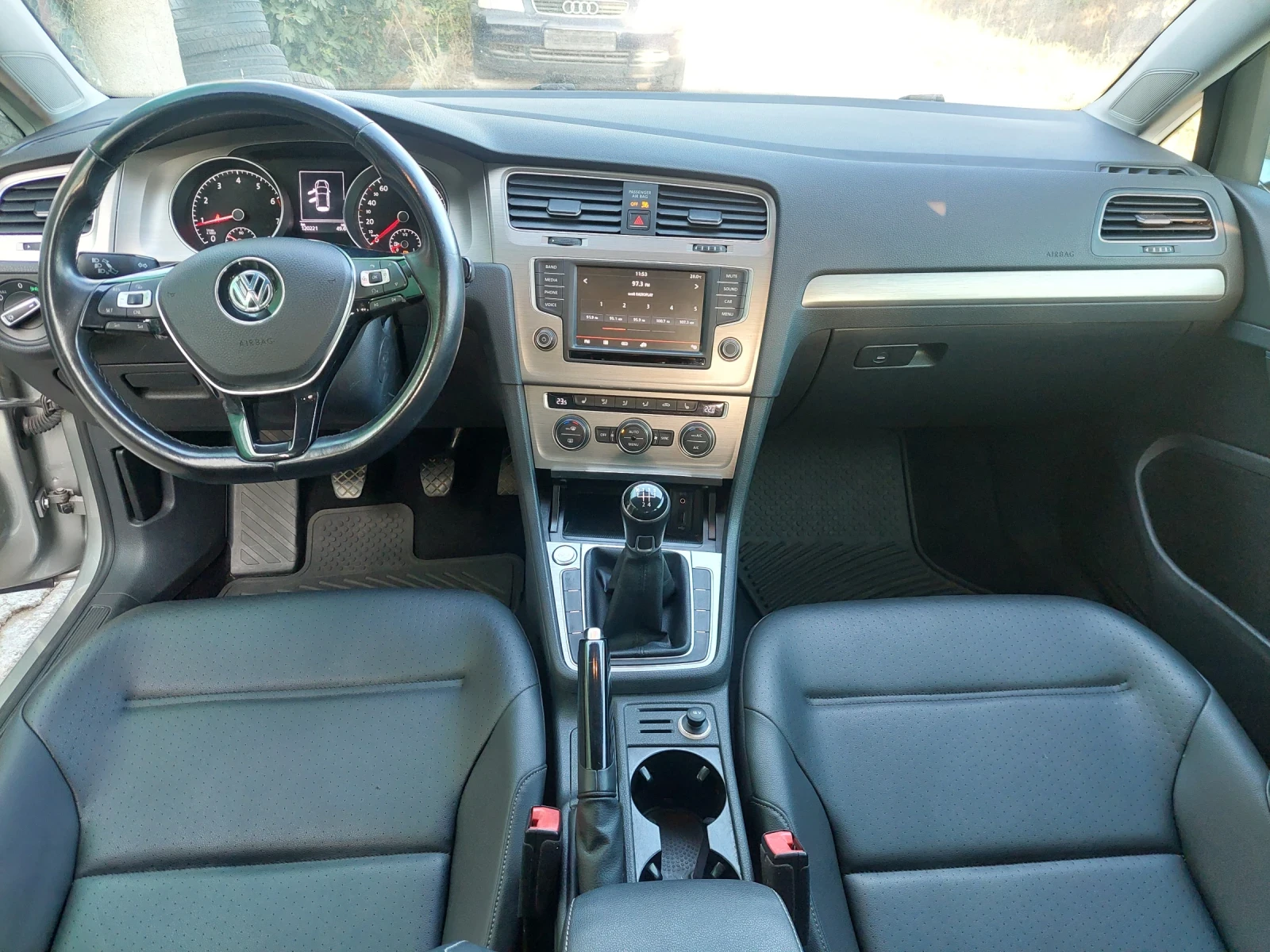 VW Golf  - изображение 7