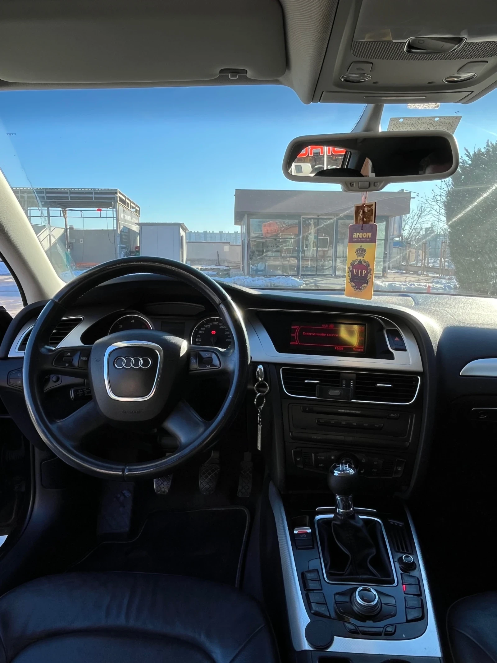 Audi A4  - изображение 10