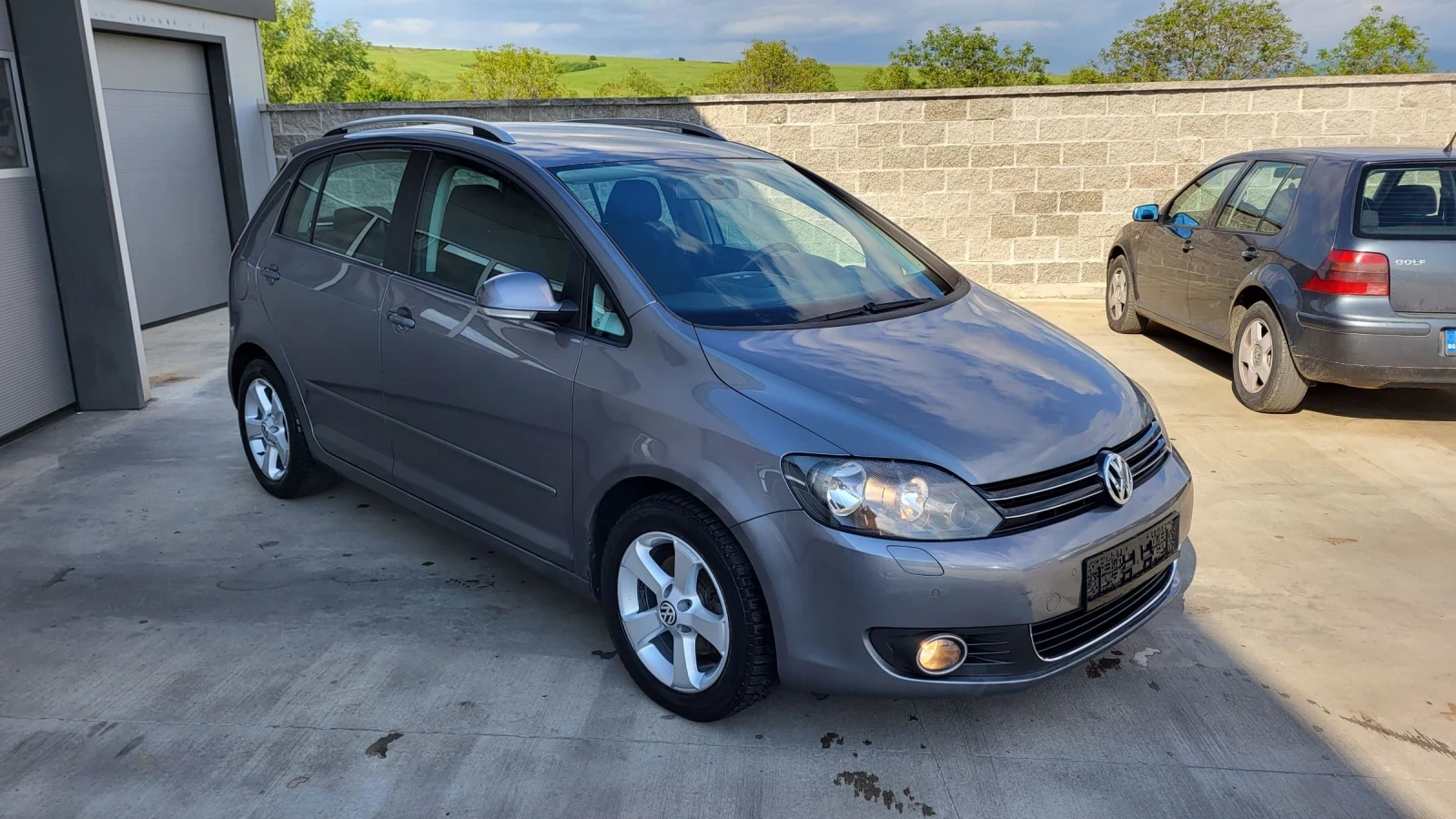VW Golf Plus 2.0TDI-140 NAVI* HIGHLINE* 6 SKOROSTI* EU5 - изображение 6