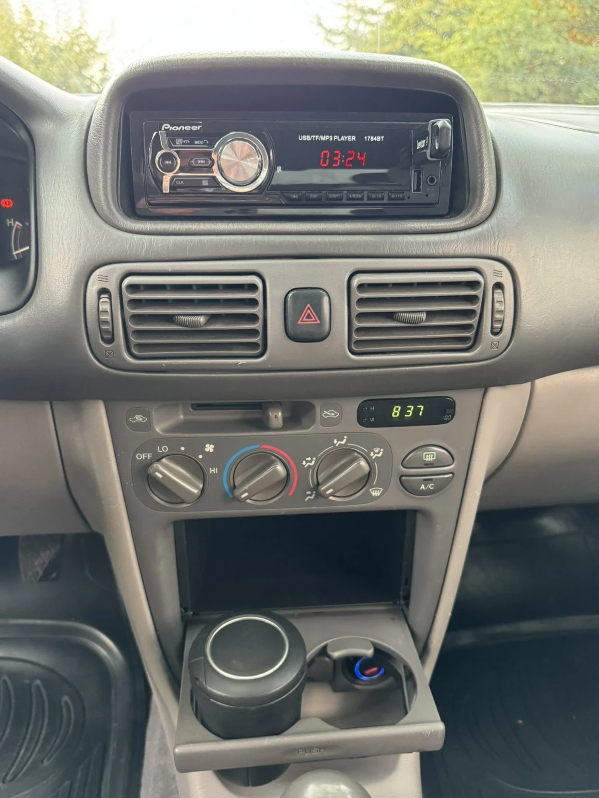 Toyota Corolla 1.4 ГАЗ/БЕНЗИН - изображение 7
