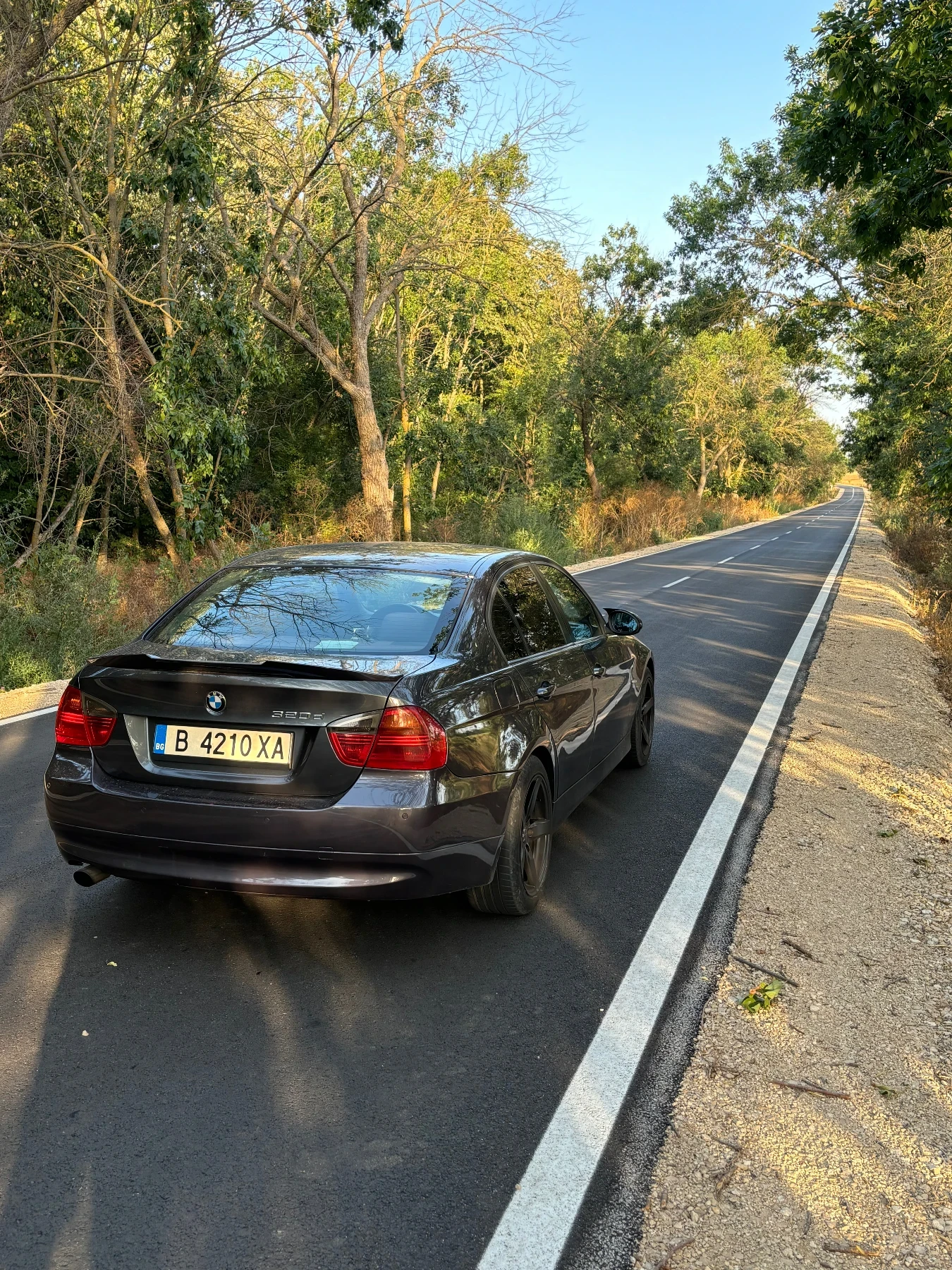 BMW 320 2.0D - изображение 5