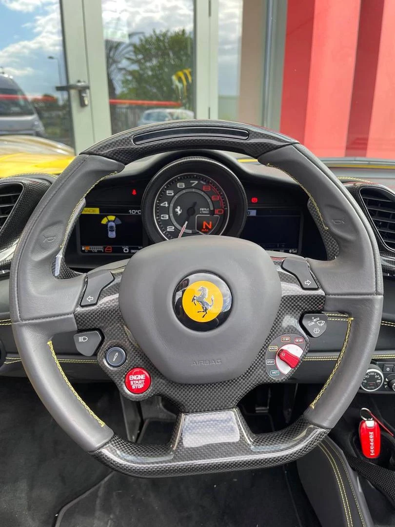 Ferrari 488 Spider - изображение 3