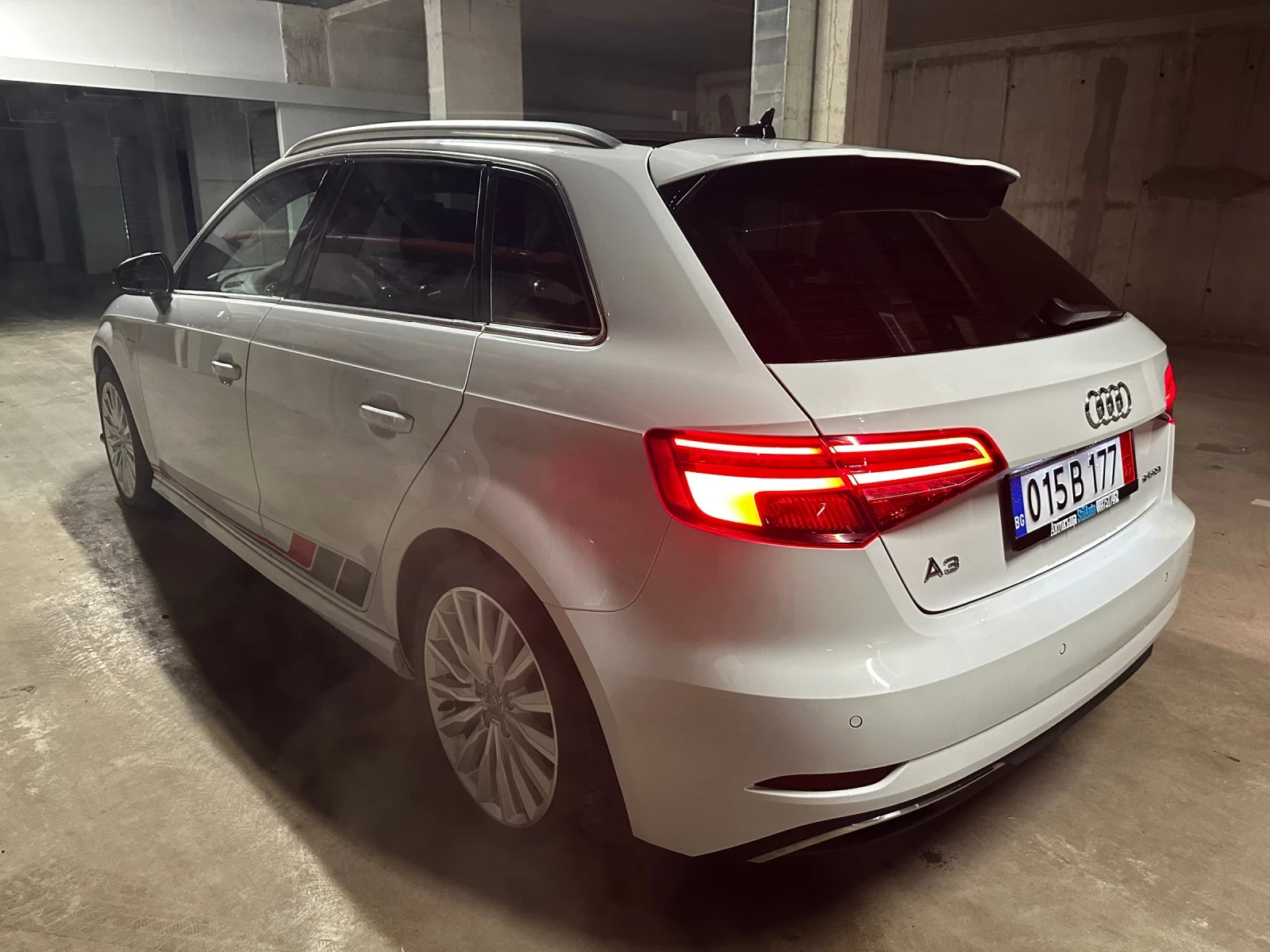 Audi A3 E-tron - изображение 6