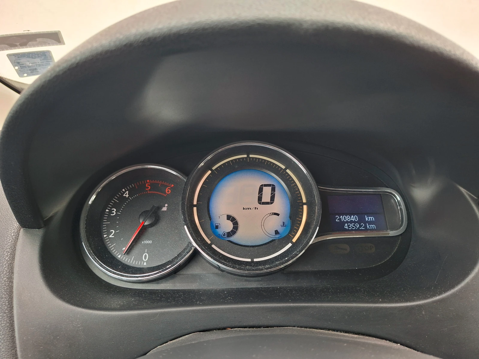 Renault Fluence 1.5 dci 110 �.� Facelift  � ������� | Mobile.bg � ����������� 13