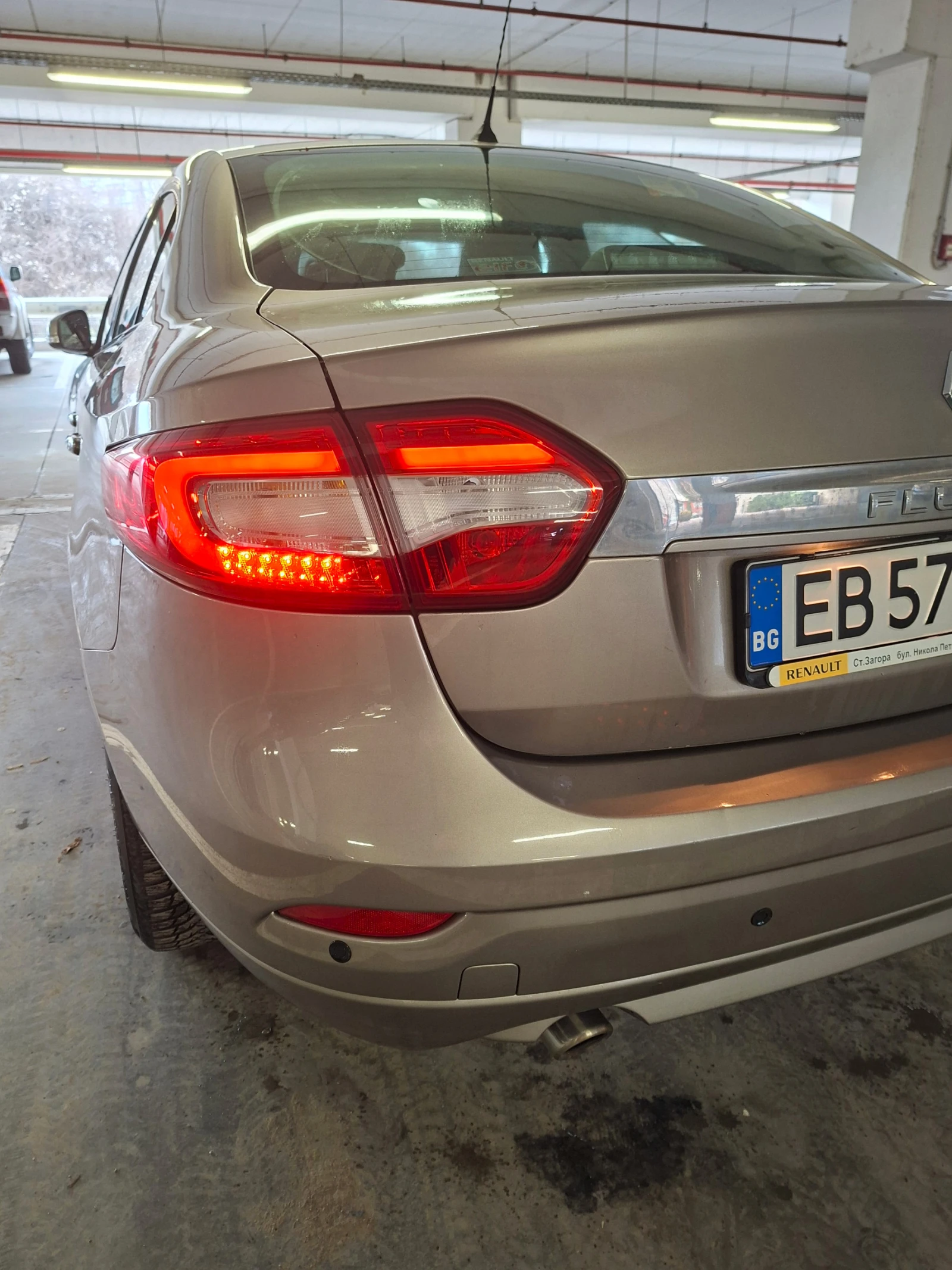 Renault Fluence 1.5 dci 110 �.� Facelift  � ������� | Mobile.bg � ����������� 6